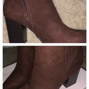 Ankle boots